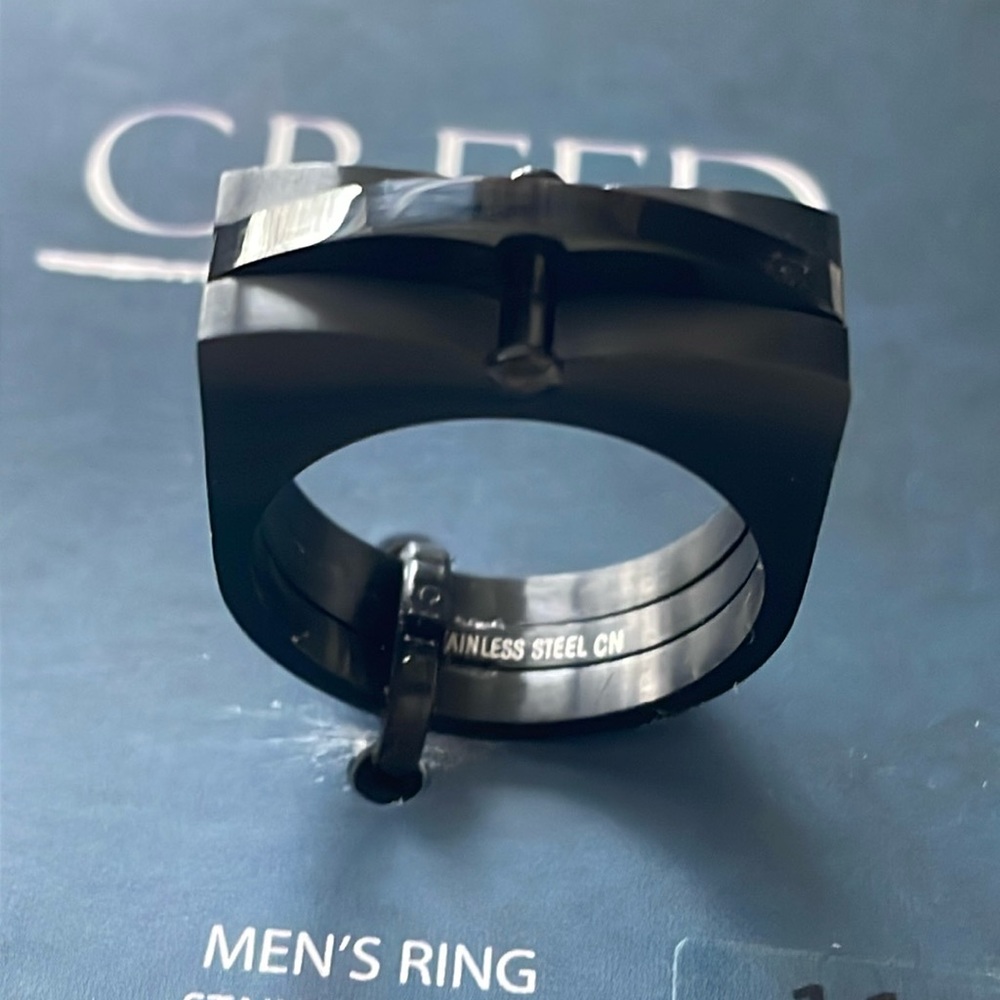 NWT | Creed | Stainless Steel | size 11